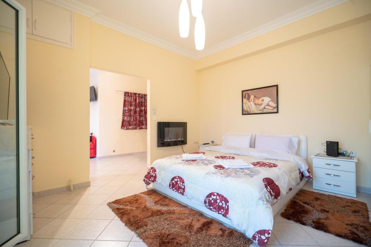 Attica Train Station 1 Bedroom 4 Pers Apartment Athene Buitenkant foto